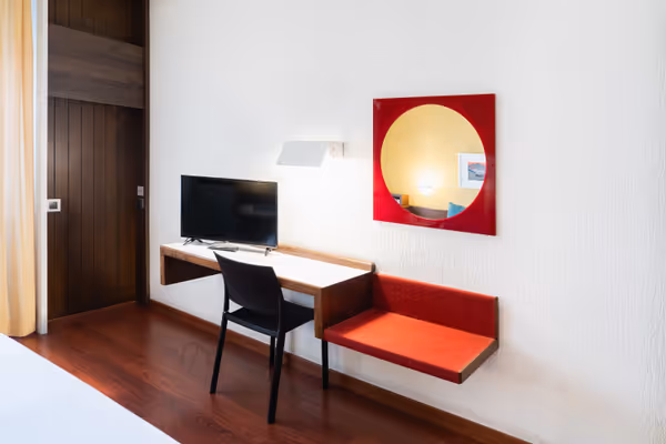 Gallery 17